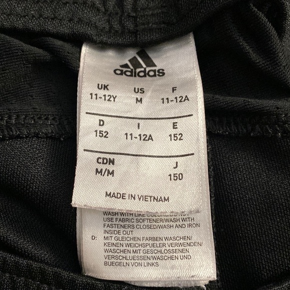 Tiro pants - Adidas Climacool Youth medium pants black with gold stripes. - Picture 9 of 10